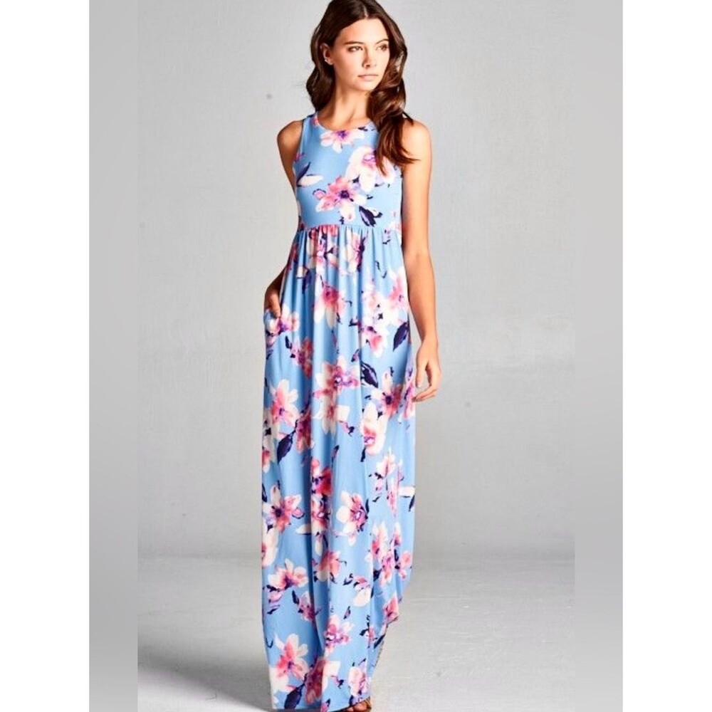 Boutique light blue floral garden party maxi dress with pockets size medium